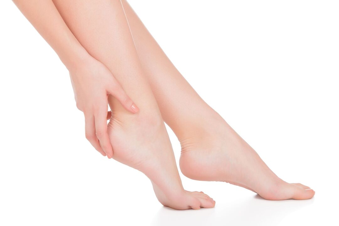 Healthy arms and legs after treating the fungus Demyxil cream